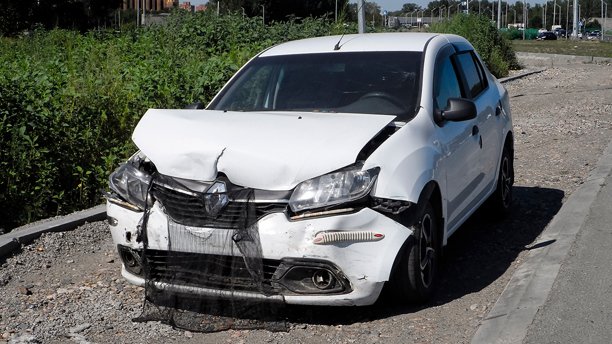 Более четверти миллиона авто пострадало в ДТП в 2025 году