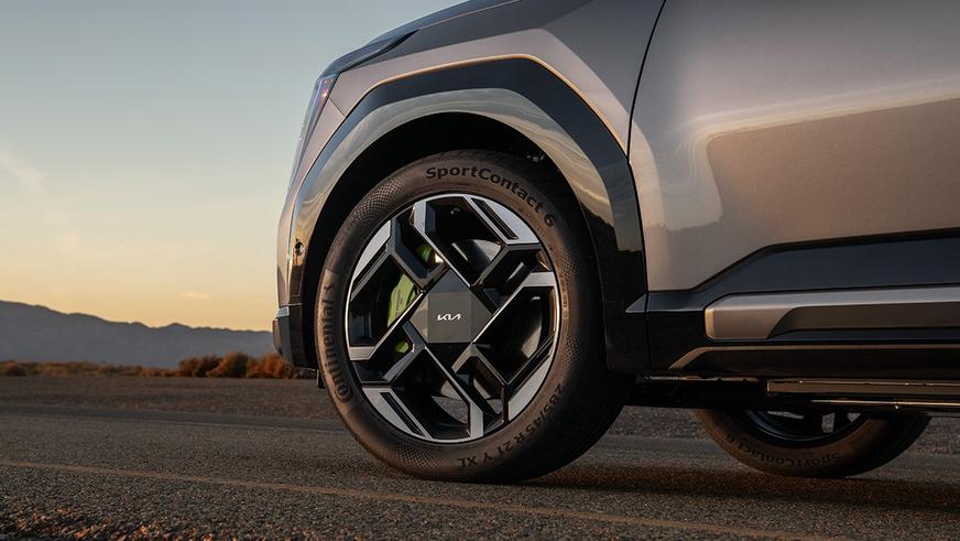 Электрокроссовер Kia EV9 получил 500-сильную версию GT