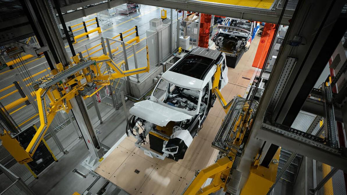 Jaguar Land Rover перезапускает производства после хакерской атаки