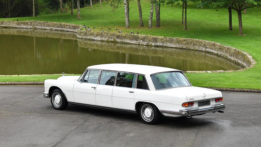 В продаже появился Mercedes-Benz Pullman, собранный для Джона Леннона