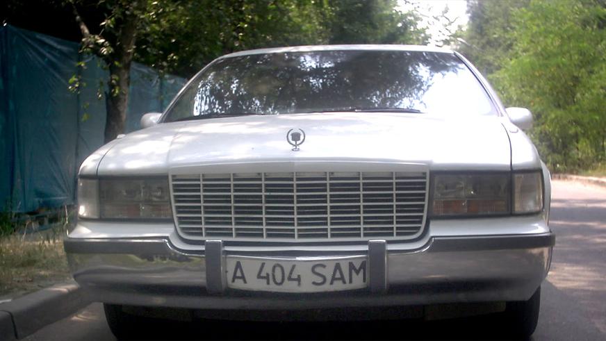 Наследие олигарха: Cadillac Fleetwood 1993 года в Алматы
