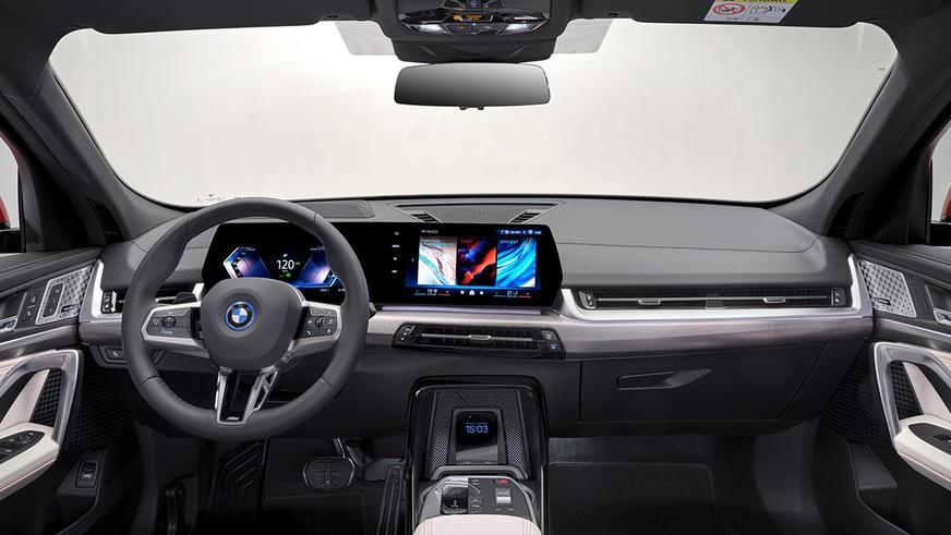 Новый BMW X2: теперь и с электромоторами