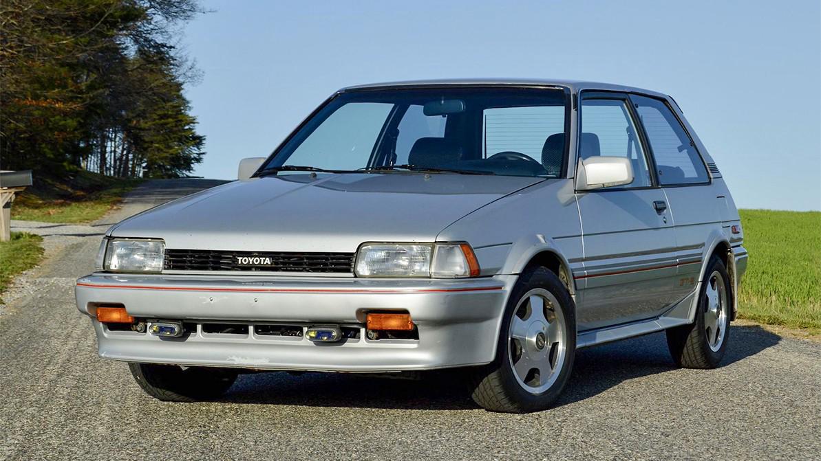 В продаже нашлась Toyota Corolla GT-S 1987 года, резвая не по возрасту