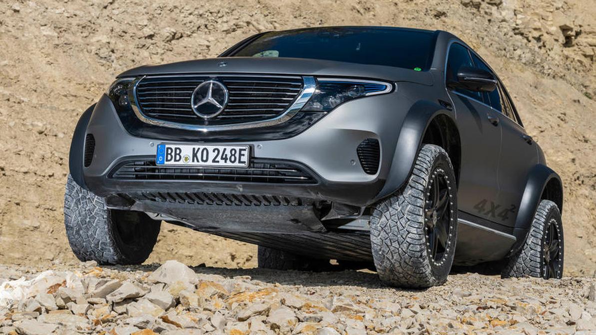 mercedes-eqc-4x42-concept5