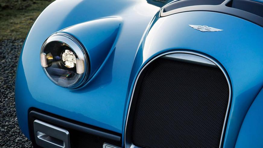 Новый флагман Morgan сохранил мотор BMW и ретродизайн