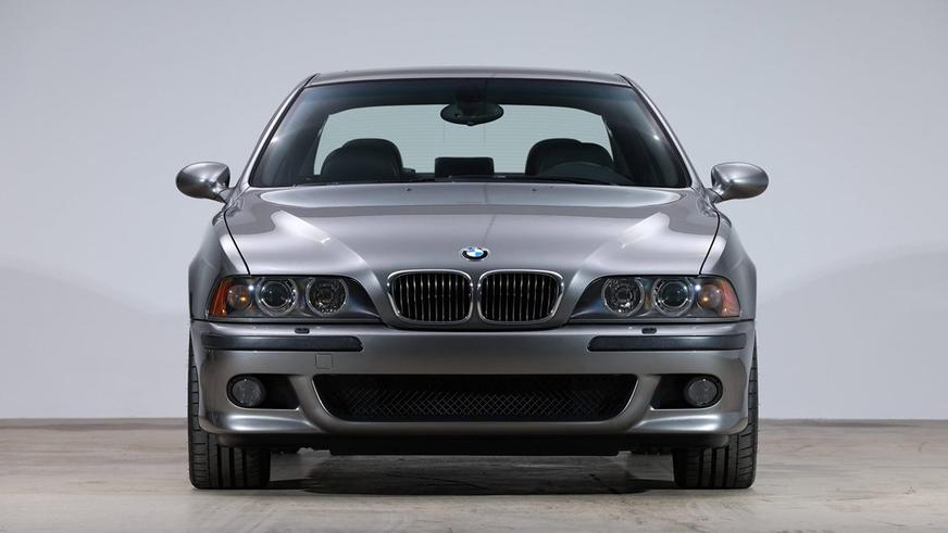 За BMW M5 (E39) готовы отдать более 100 000 долларов
