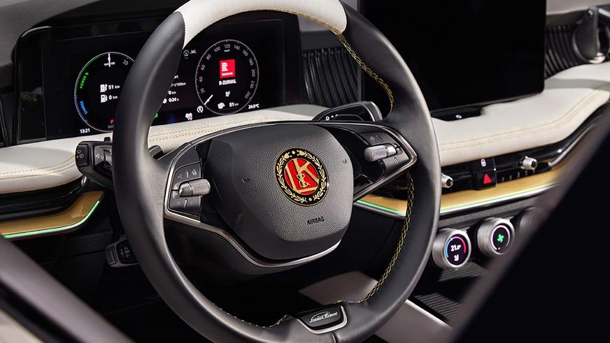 Škoda Superb превратили в пикап для велосипедистов