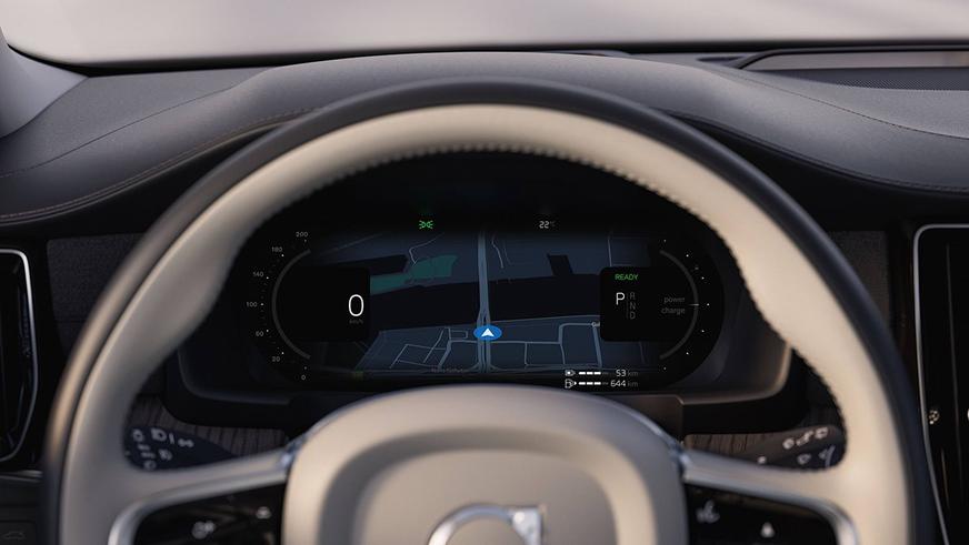 Volvo обновила седан S90 Volvo обновила седан S90