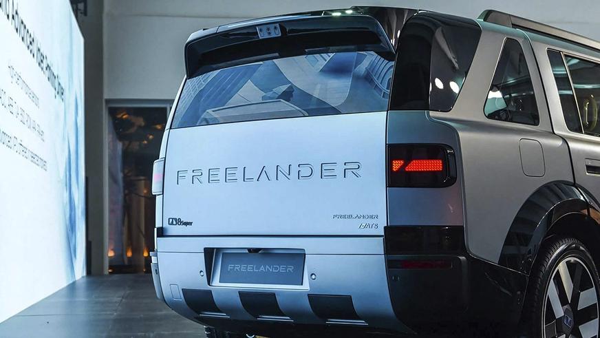 Под&nbsp;номером 8: Land Rover вывел в&nbsp;свет новый Freelander