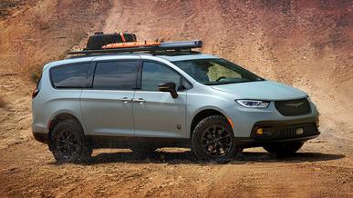 Chrysler подготовил Pacifica для путешествий вне дорог