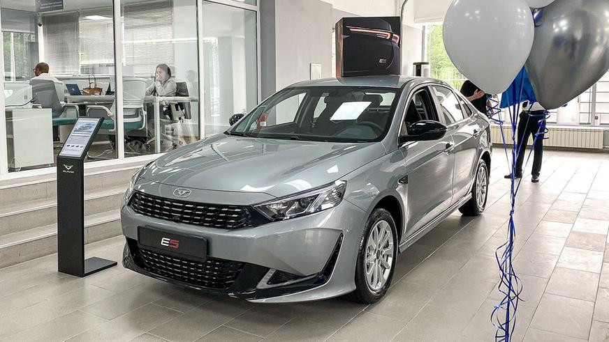 Ещё одна китайская марка в Казахстане – это Kaiyi. Что за машины и какие цены?