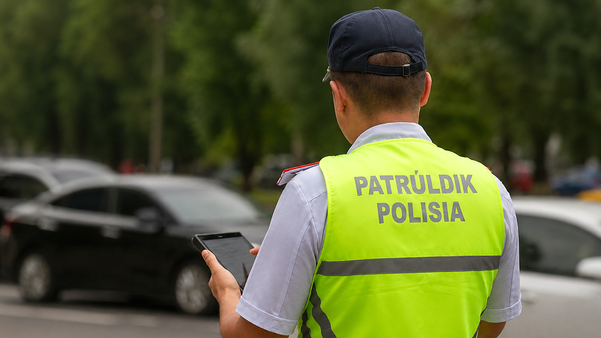 Билік жүргізушілердің айыппұлын кешірді