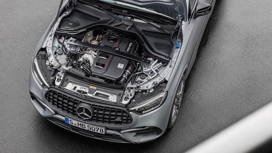 Кросс-купе Mercedes-Benz GLC получило сразу две версии от AMG