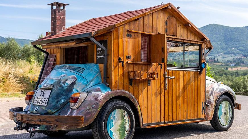 Избушка на жучьих ножках