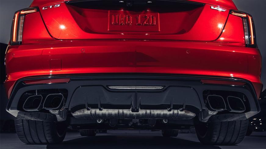 Представлены Cadillac CT4-V и CT5-V серии Blackwing