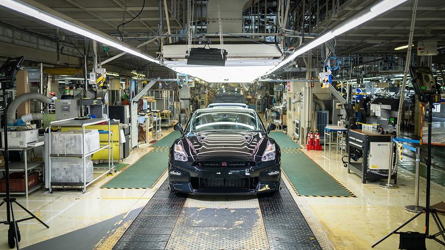 Nissan выпустила последний GT-R