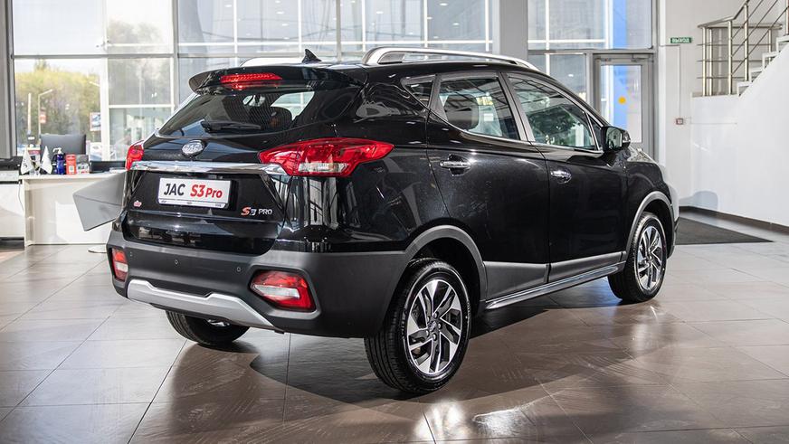 Авто до 8 млн тенге: что продают в автосалонах Казахстана?