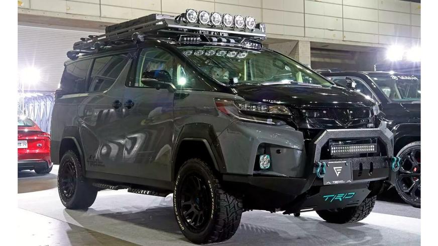 Toyota Alphard превратили во вседорожный минивэн