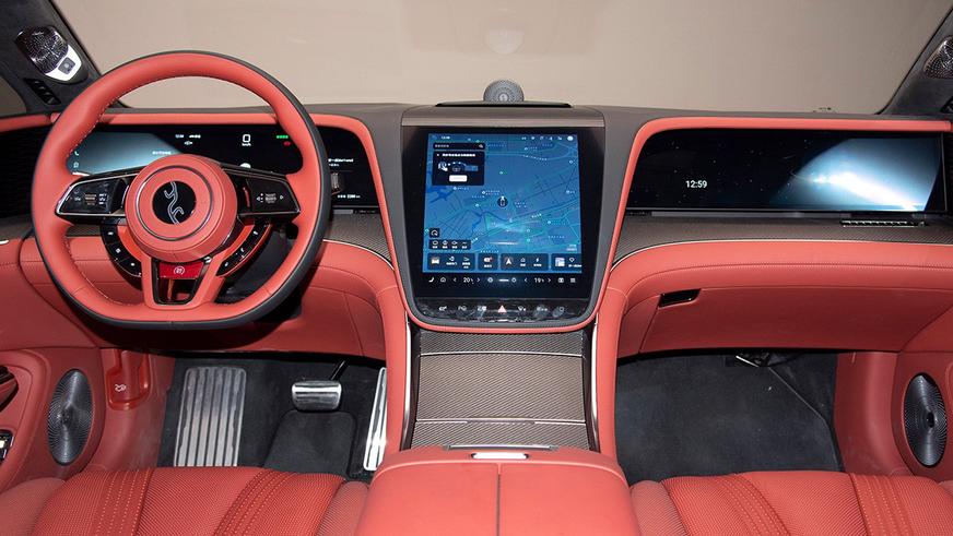 В Китае открыли приём предзаказов на 1306-сильный суперседан BYD