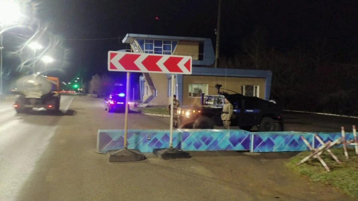 Блокпосты установили по периметру Астаны