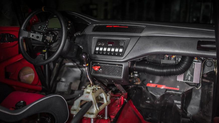 Редкие полноприводные низколёты на Kolesa.kz