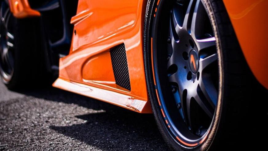 На продажу выставили культовый McLaren F1, но он ненастоящий
