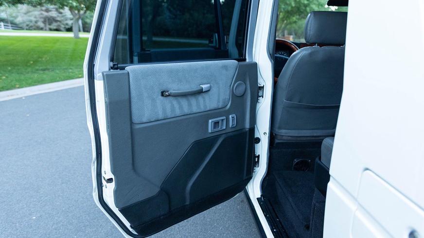 Toyota Mega Cruiser из Казахстана продали на торгах в США