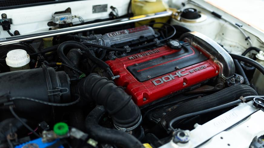 На аукционе продают Mitsubishi Galant VR-4 – предка Lancer Evo