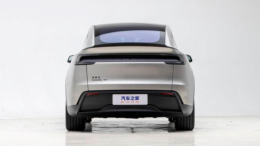 Tesla представила в Китае 6-местный кроссовер Model Y