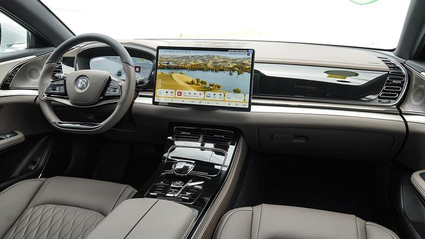 Представлено обновлённое семейство BYD Han: богаче и дешевле