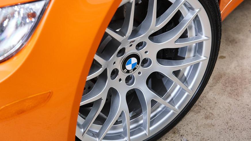 За BMW M3 с V8 готовы заплатить 200 000 долларов на торгах