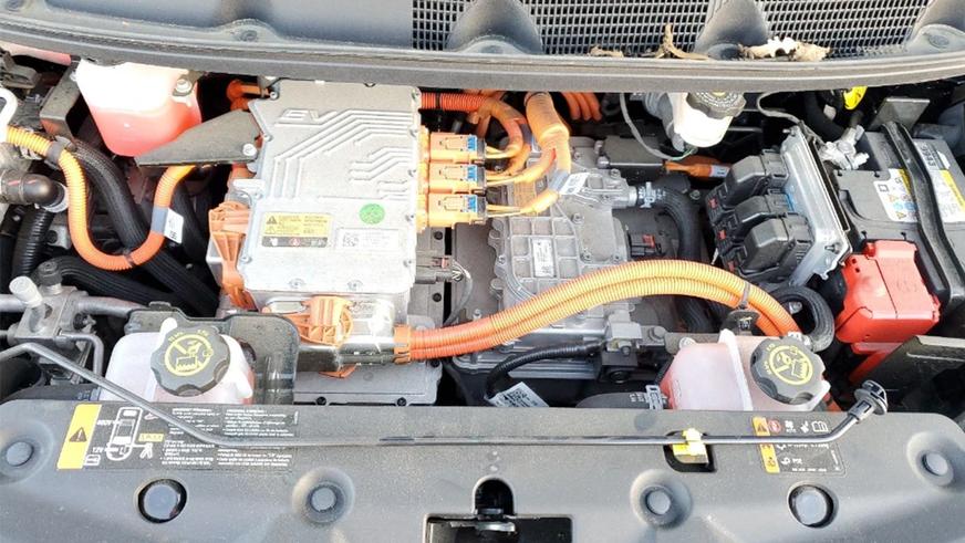 Электромобили на Kolesa.kz. Что есть в продаже