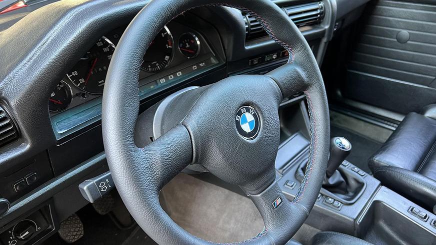 На продажу выставлен универсал BMW M3 (E30), которого никогда не было