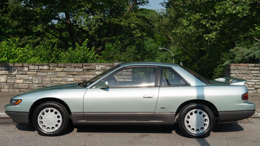 На торги выставили абсолютно стандартную Nissan Silvia S13