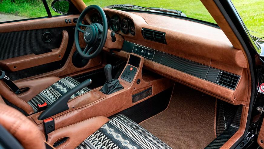 Porsche 911 превратили во внедорожный суперкар
