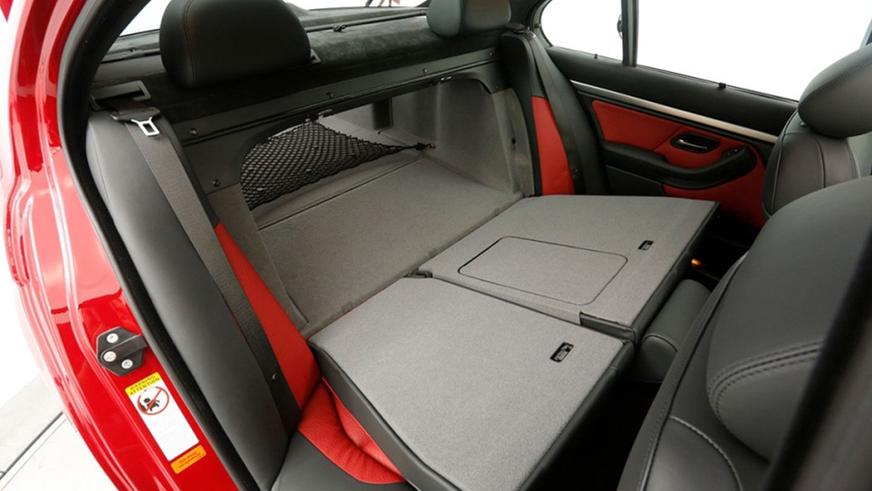 Двадцатилетний BMW M5 оценили дороже Porsche 911 Turbo