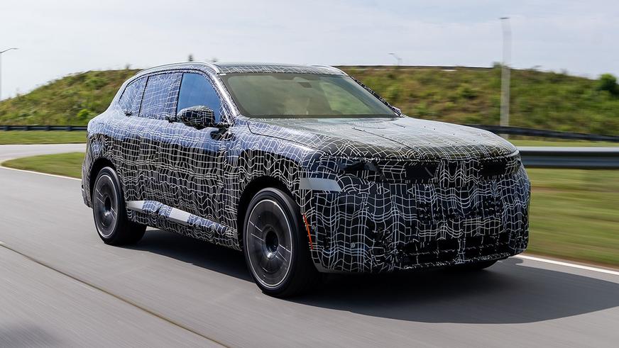 BMW раскрыла подробности о новом X5
