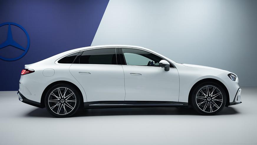 Mercedes-Benz C-Class стал электромобилем