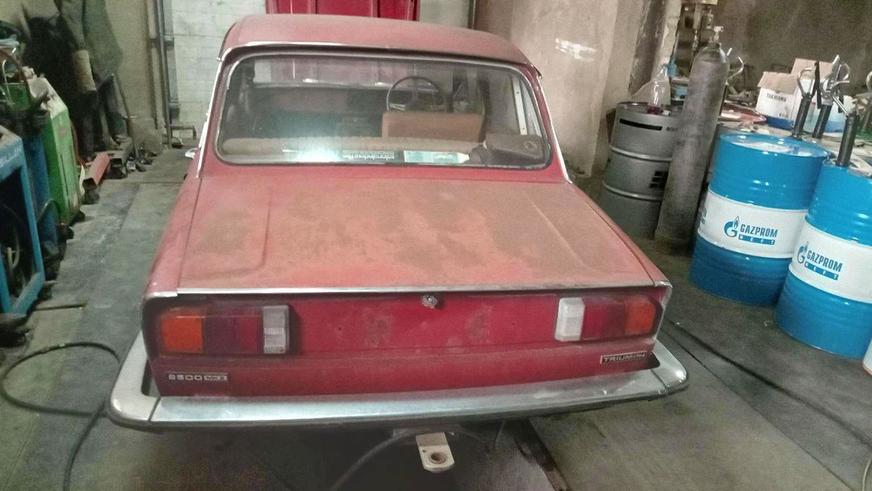 Kolesa.kz-те уақыт әсерінен тозған Triumph 2500 сатылады