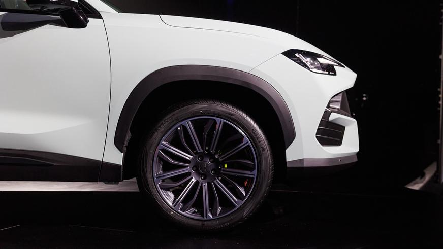 Марка Soueast запустила продажи в Казахстане. Что это за бренд и сколько стоят их модели?