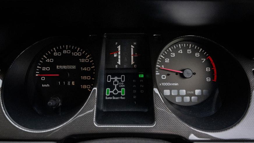 Редкий Mitsubishi Pajero Evolution выставили на продажу в США