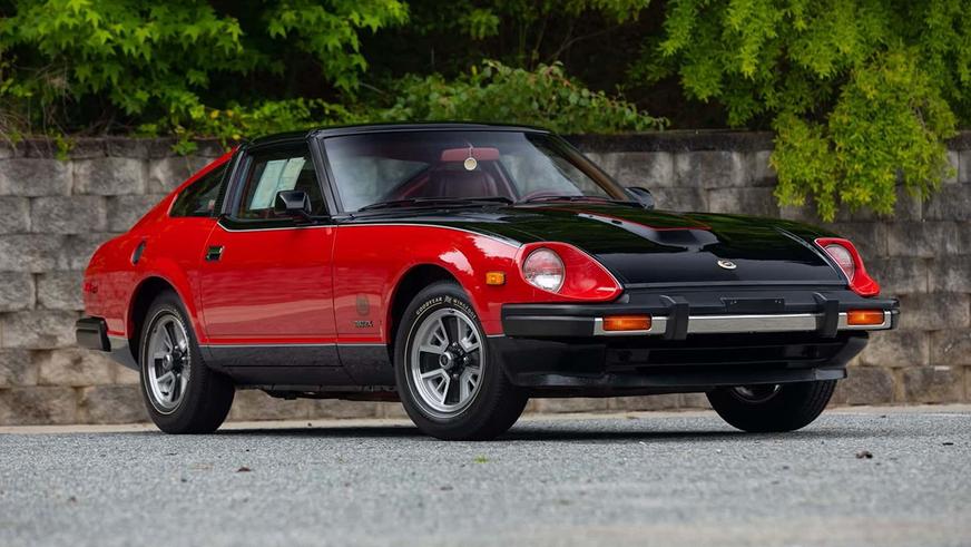 На аукционе продали 43-летний Nissan за 231 000 долларов