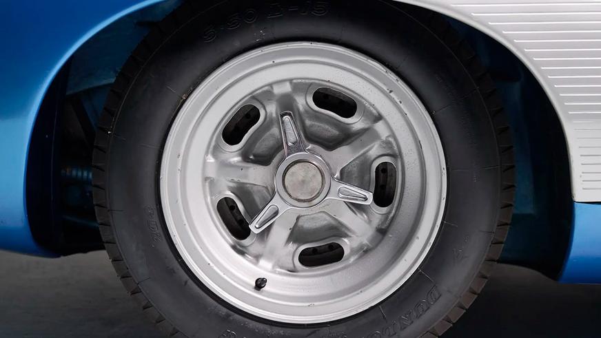 Уникальный гоночный Corvette из 1950-х оценили в 7 млн долларов