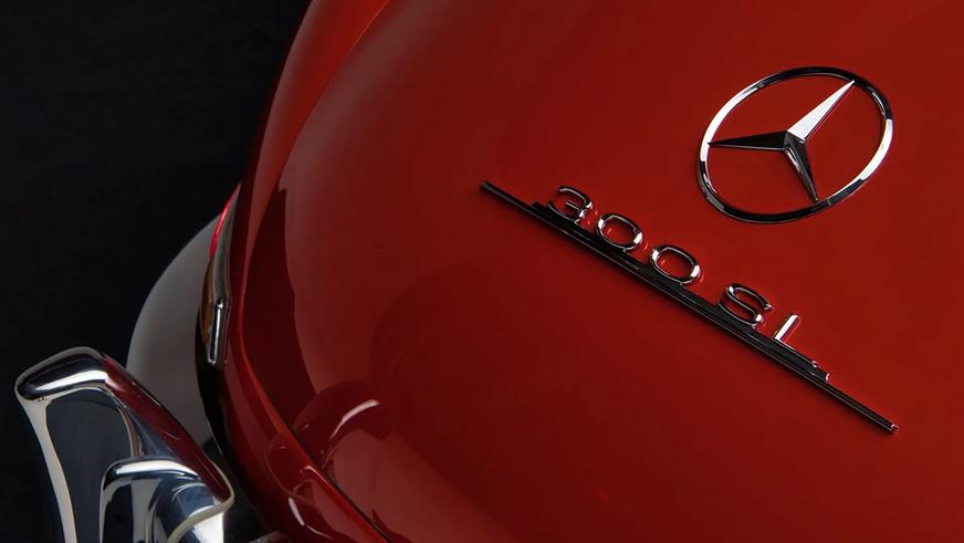 С молотка уйдёт последнее в истории «крыло чайки» — Mercedes-Benz 300 SL