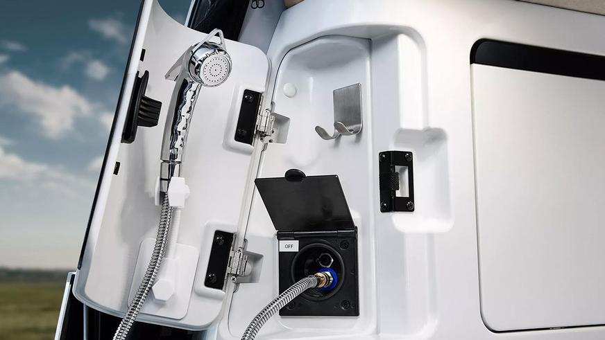 Электрическую Hyundai Staria приспособят для сна и отдыха