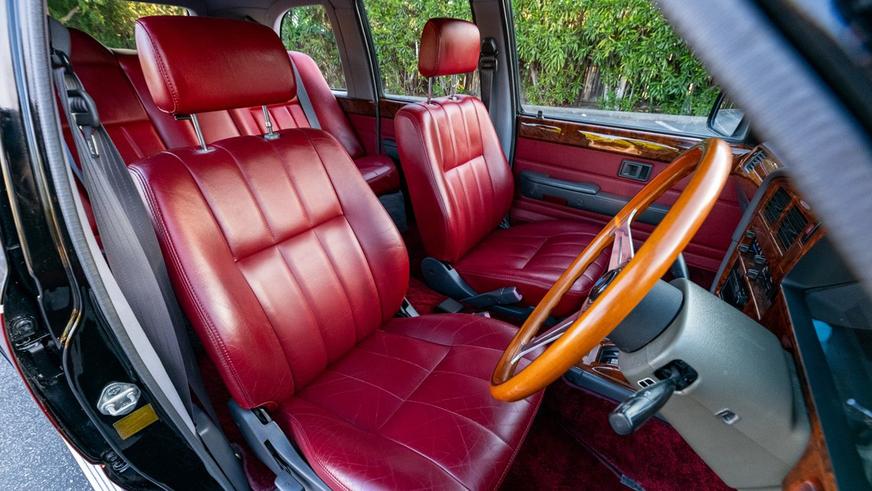 Редкая Toyota Classic появилась в продаже