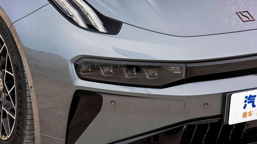 Обновлённый Zeekr 001 готовится к выходу на рынок