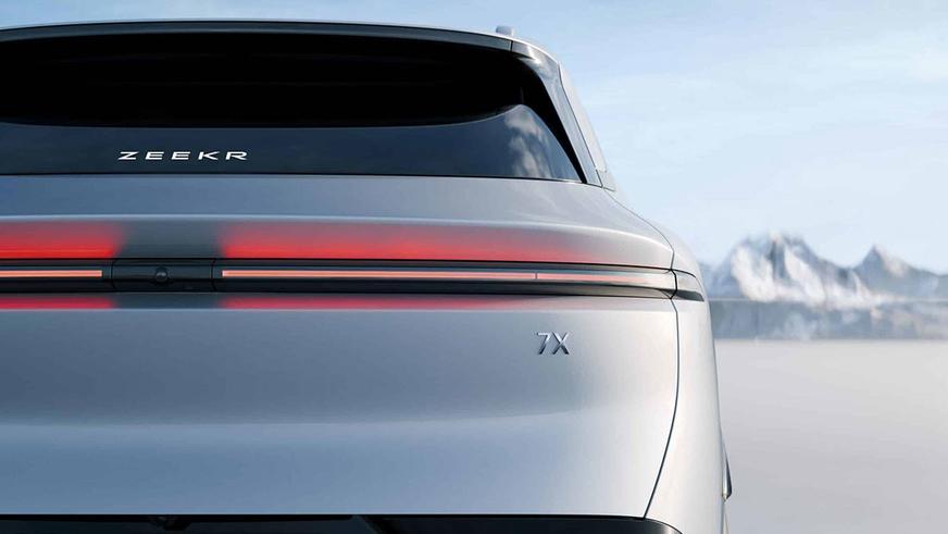 Представлен семейный электрокроссовер Zeekr 7X