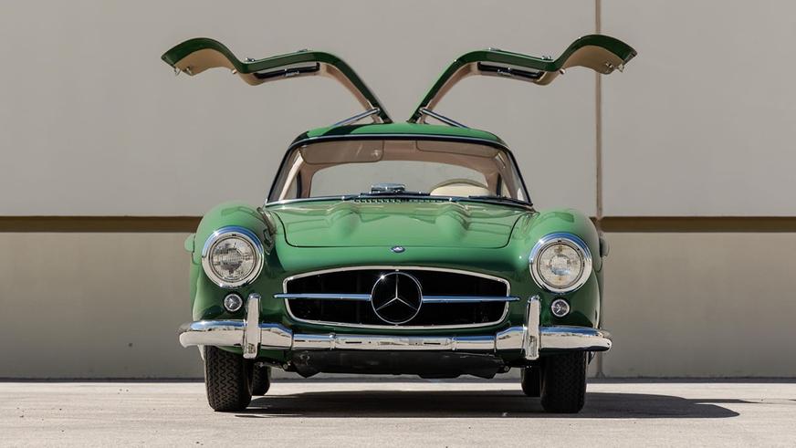 Уникальный 300SL Gullwing пустят с молотка