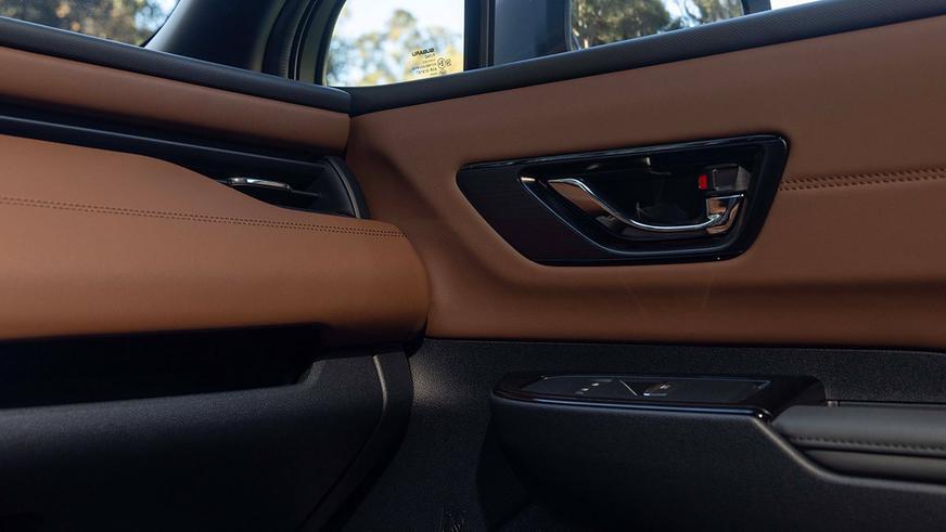 Subaru Outback сменил поколение и стал кроссовером